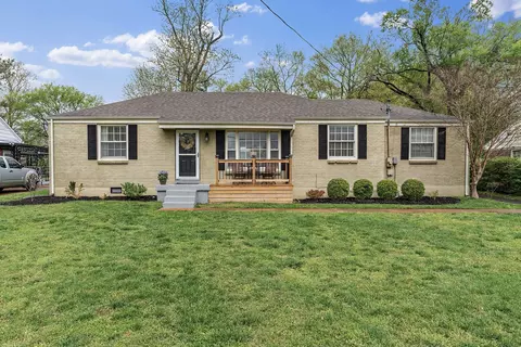 4004 Ivy Dr, Nashville, TN 37216