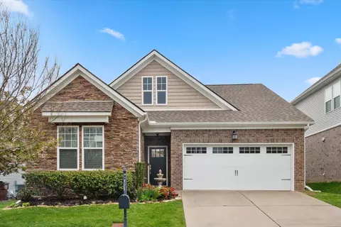 1993 Stonewater Dr, Hermitage, TN 37076