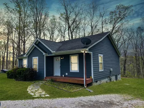 2238 Sunset Dr, White Bluff, TN 37187
