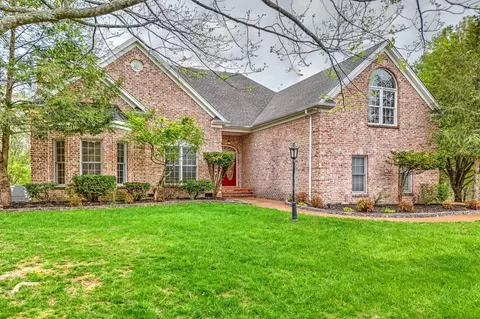 425 Doe Rdg, Franklin, TN 37067