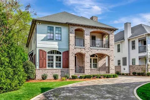 410 Woodmont Hall Pl, Nashville, TN 37205
