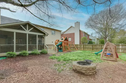 Exterior - 520 Caselton Ct, Franklin, TN 37069 photo 5 of 7