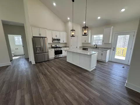 Kitchen - 103 Laurel Hills Ct, Dickson, TN 37055 photo 1 of 4