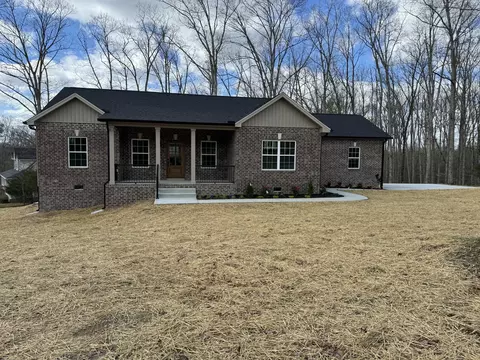 Exterior - 103 Laurel Hills Ct, Dickson, TN 37055 photo 6 of 6