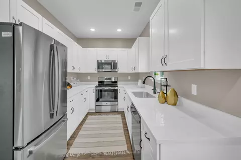 Kitchen - 146 Eno Rd, Dickson, TN 37055 photo 1 of 3