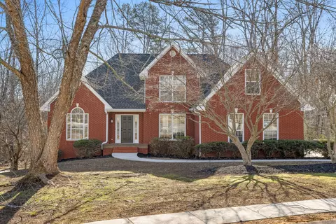 3096 Chapel Bend Dr, Hixson, TN 37343