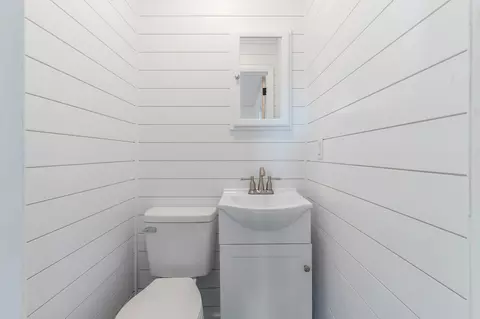 Bath - 22 Rye St, Mcewen, TN 37101 photo 2 of 3