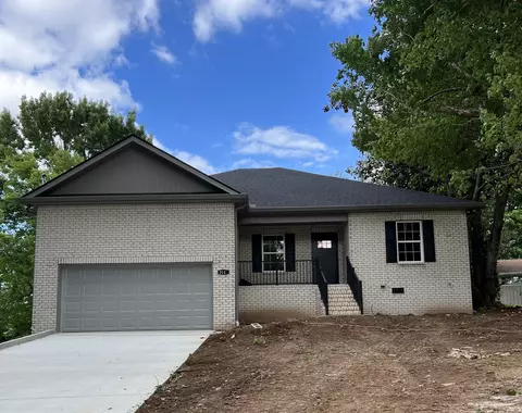 21112 Orchard St, Shelbyville, TN 37160