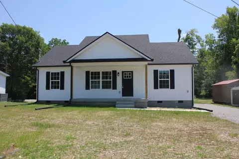413 Springplace Rd, Lewisburg, TN 37091