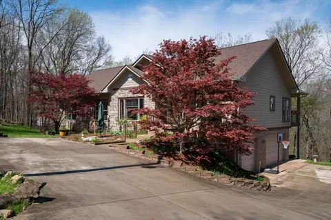 1123 Longview Dr, Hendersonville, TN 37075