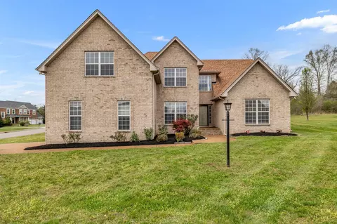 138 Normandy Dr, Mount Juliet, TN 37122