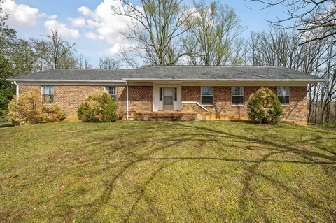 1030 Locust Grove Rd, Cookeville, TN 38501