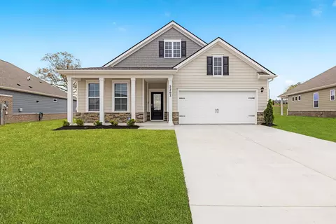 2262 Quinn Dr, White House, TN 37188