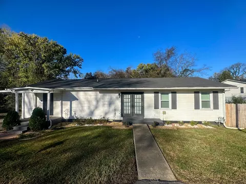 118 Brooks Aly, Clarksville, TN 37040