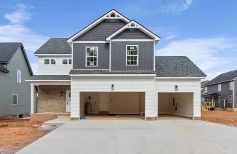 270 Wesson Dr, Clarksville, TN 37043