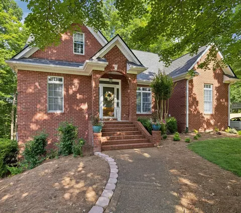 7148 Locksley Ln, Fairview, TN 37062