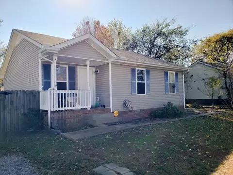 948 Tiny Town Rd, Clarksville, TN 37042