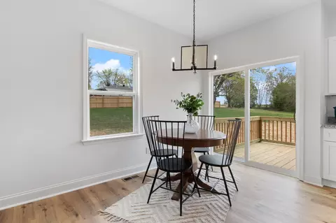Dining - 103 Silver Leaf Cir, Dickson, TN 37055 photo 1 of 2