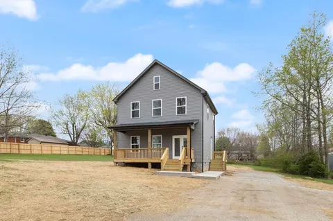 Exterior - 103 Silver Leaf Cir, Dickson, TN 37055 photo 3 of 11