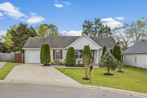 4042 Margo Cir, La Vergne, TN 37086
