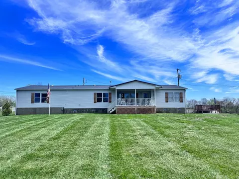 977 Cookeville Hwy, Chestnut Mound, TN 38552