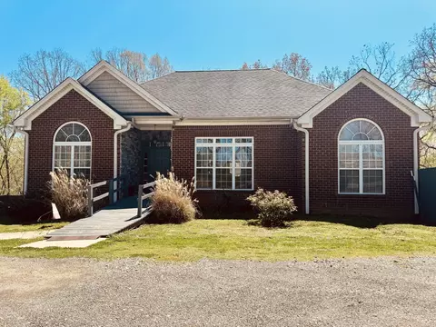 7470 Highway 100, Bon Aqua, TN 37025