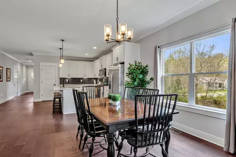 Dining - 1020 Stonebrook Dr, Dickson, TN 37055 photo 2 of 2