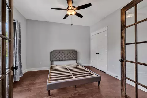 Bedroom - 1020 Stonebrook Dr, Dickson, TN 37055 photo 7 of 7
