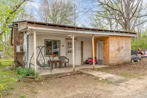 2246 Old Greenbrier Pike NE, Greenbrier, TN 37073