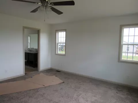 Bedroom - 640 Hurt Loop, Mcewen, TN 37101 photo 1 of 1