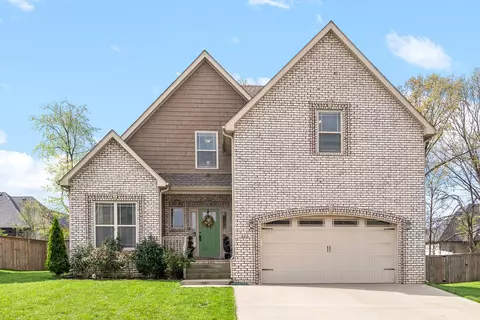 626 Tacoma Dr, Clarksville, TN 37043