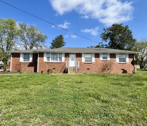 620 Dorothy Dr, Goodlettsville, TN 37072