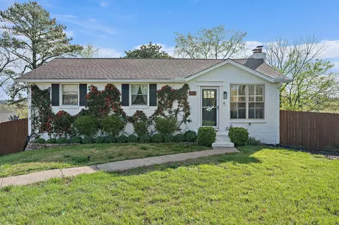 156 Luna Cir, Nashville, TN 37211