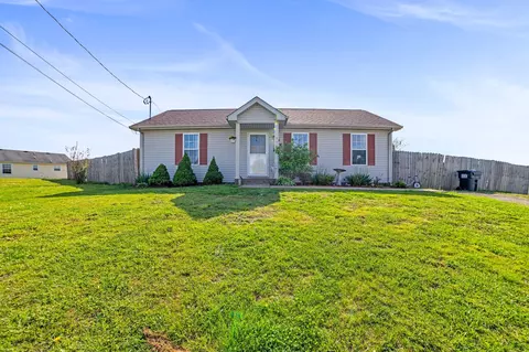 954 Crabapple Ct, Clarksville, TN 37040