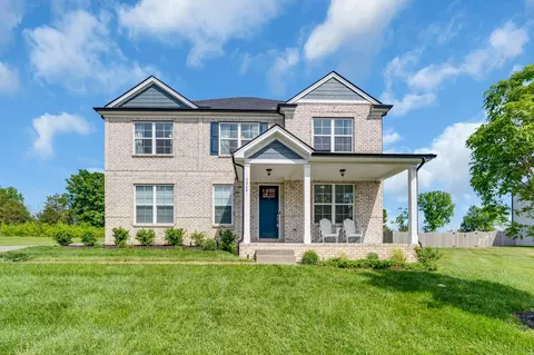 5064 Ozment Dr, Nolensville, TN 37135