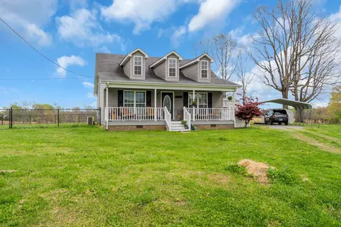 15 Crockett Dr, Fayetteville, TN 37334