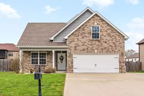 1578 Raven Rd, Clarksville, TN 37042