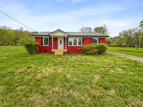 114 Joe St, Waverly, TN 37185