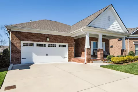 813 Branch Side Trl, Nolensville, TN 37135