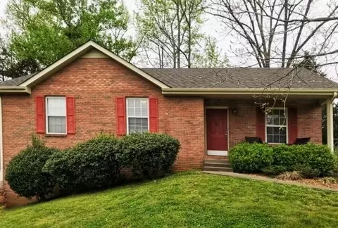 1238 Cottonwood Dr, Clarksville, TN 37040