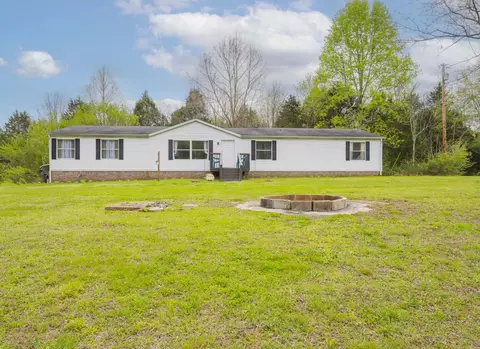 1822 Groveland Ridge Rd, Columbia, TN 38401