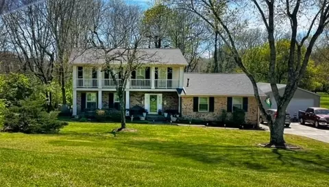 1313 Twin Springs Dr, Brentwood, TN 37027