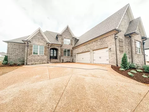 374 Broughton St, Gallatin, TN 37066