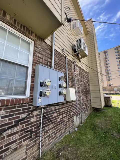 Exterior - 209 E Webster St, Madison, TN 37115 photo 7 of 11