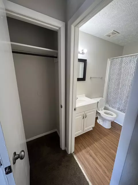 Bath - 209 E Webster St, Madison, TN 37115 photo 3 of 3