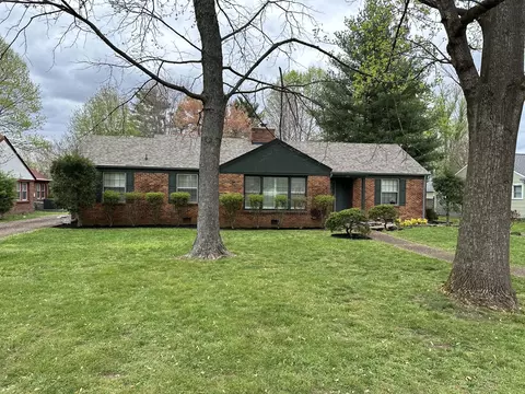 1305 Richland Pl, Murfreesboro, TN 37130