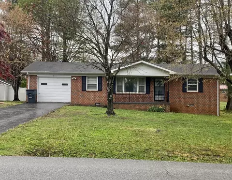 513 Mullican St, Mcminnville, TN 37110