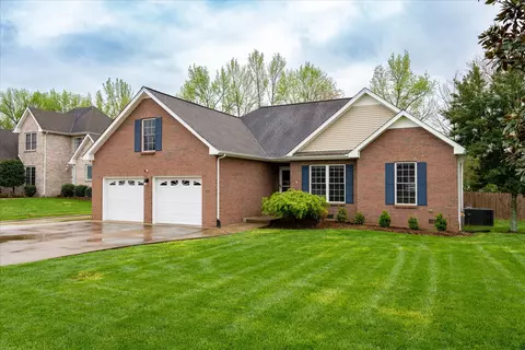 95 Gallant Ct, Clarksville, TN 37043