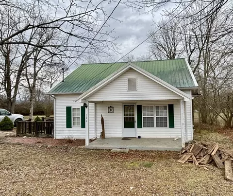 790 Melrose Dr, Hartsville, TN 37074
