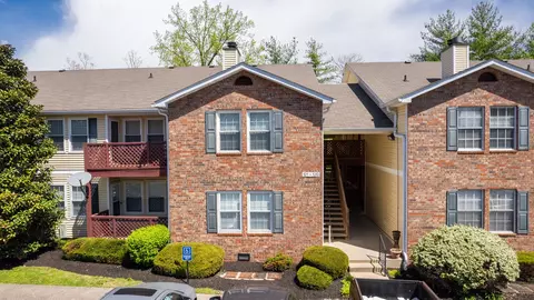 123 N Timber Dr, Nashville, TN 37214